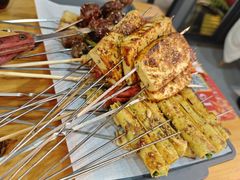 -亿牌牌东北烧烤(怀特店)