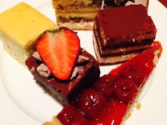 -岷山饭店-芝芝自助餐厅