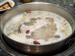 -一席地·本地鸡窝·杭帮鸡火锅(萧山银隆百货店)