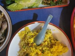 -拾光音乐餐酒吧(告庄星光夜市店)