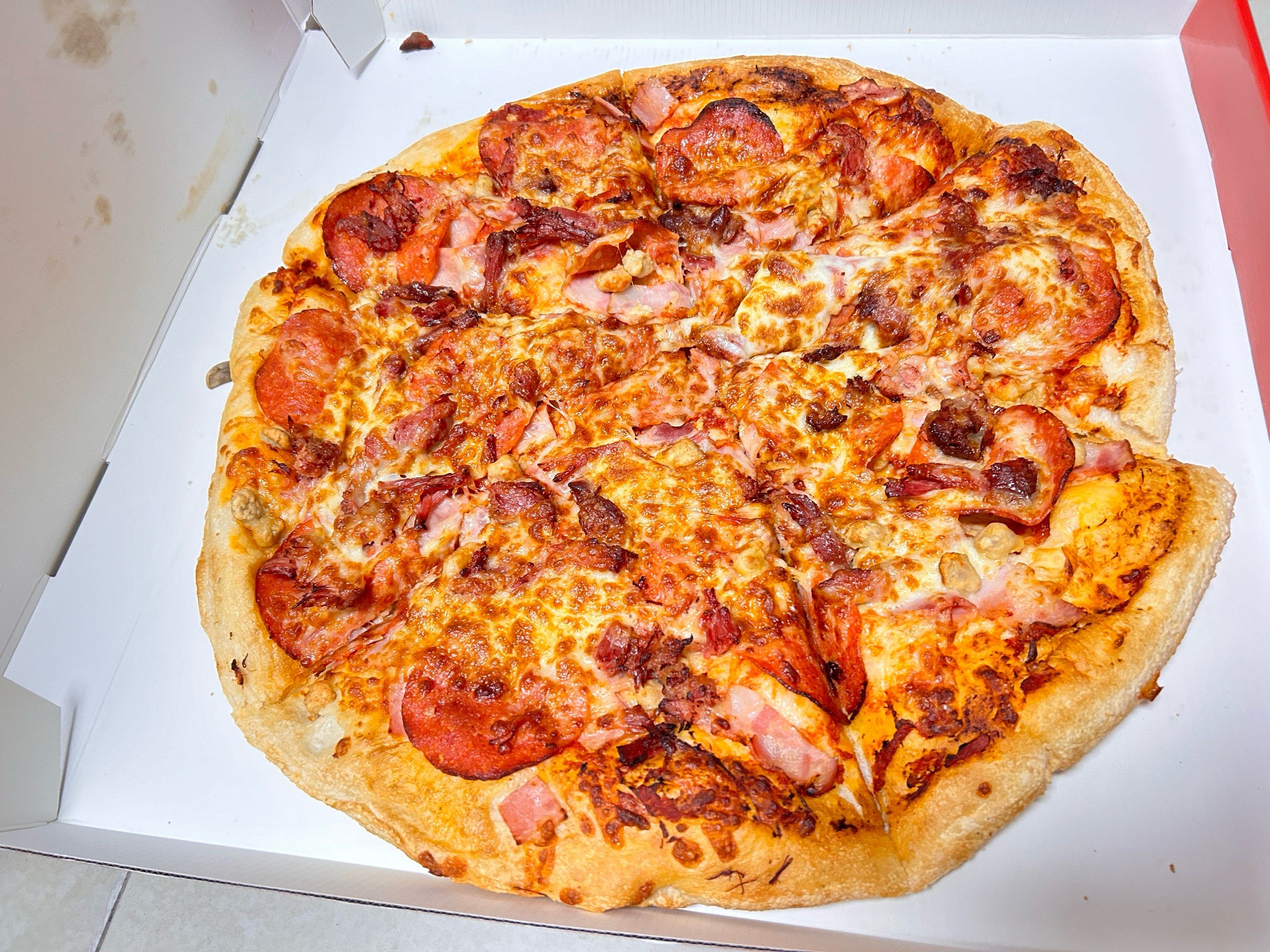 救命,十几个人都吃不完的,山姆超市的超披萨