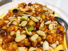 宫保鸡丁-眉州东坡(上海中心店)