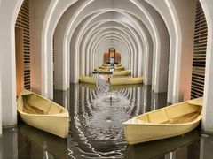 -涨巢·潮玩水疗局