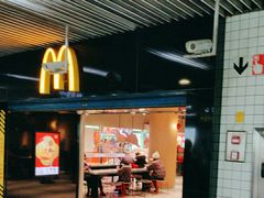 门面-麦当劳(中山公园龙之梦店)