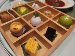 糕点九宫格-华源餐厅·海鲜大排档(日月贝店)