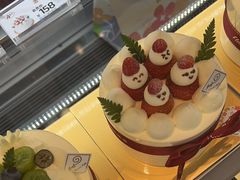 -花花卷卷·鲜食蛋糕(静安久光百货店)