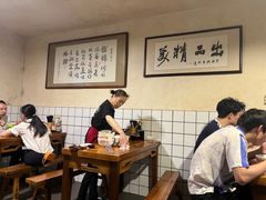 -矮子粉店1985·长沙米粉(湘春路店)