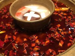 红油清汤子母锅-辣家私厨火锅·龙虾(开发区店)