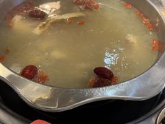 -光头药膳鸡(莱茵小镇店)