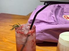 莓果苏打水-ChanDu躔度咖啡(灯塔店)