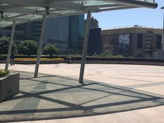 -陆家嘴空中步行连廊