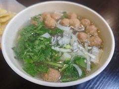 -何胖子丸子汤(南海街店)