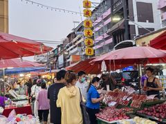 -瓦洛洛传统市场