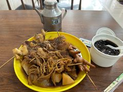 -六姑龟苓膏糖水卤水店