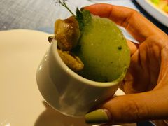 法式蒜香蜗牛-弦月窗LUNETTE BY AMANDA(复兴路店)