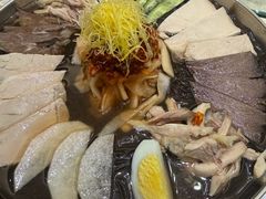 -绫罗岛海鲜私房菜(鸭绿江边店)