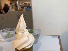 茉莉花冰淇淋-茶是一枝花泡茶店