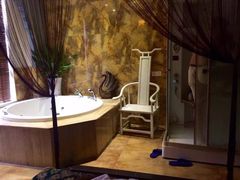 -湘府足浴水会·足疗按摩·理疗·住宿(紫舞公园店)