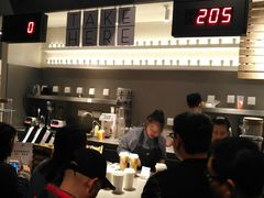 门面-喜茶(上海正大广场店)