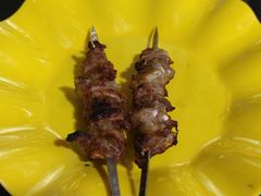 -烤肉小伙烤肉店