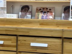 -豪门视光·星趣控·蔡司依视路眼镜代理商(中央大街店)