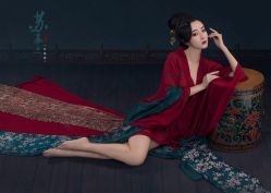 -蒙娜丽莎婚纱摄影(鲁邦店)