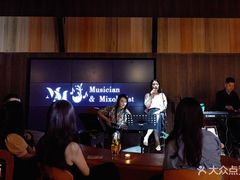 -MM·五声·音乐人与调酒师(西安路店)