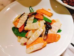 鸡纵菌田园小炒-雀蓝川菜(星悦汇店)