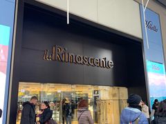 -文艺复兴百货(米兰大教堂广场店)