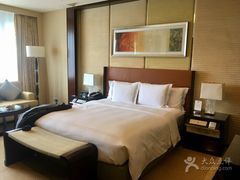 -深圳星河丽思卡尔顿酒店