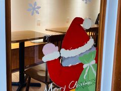 -有猫主题·治愈系猫咖(曾厝垵店)