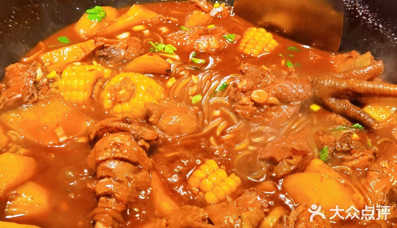 胖小鹅铁锅炖-炖出满满的家的味道