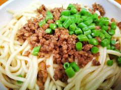 素椒杂酱面-左撇子私房面
