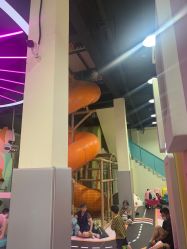 -动力星球家庭亲子游乐中心