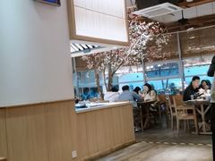 -蜜桃餐厅·伴山(湖滨商业街店)