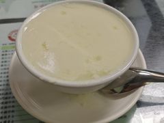 -义顺牛奶公司