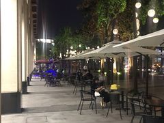 -星巴克(杭州湖滨银泰E区店)