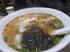 -街头顶黄记馄饨王(中山中路店)