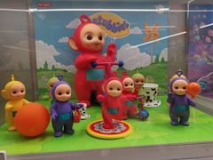 -泡泡玛特POPMART(蓝色港湾店)