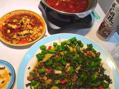 -阆辣荟餐饮(老味道8年·古城店)