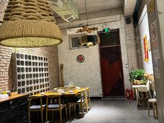 -苹果树下艺术餐厅(宋庄店)