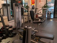 -享受健身·美体塑形馆