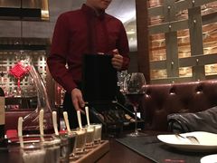 -恰餐厅及酒吧 CHAR Bar & Grill (北京丽都皇冠假日店)