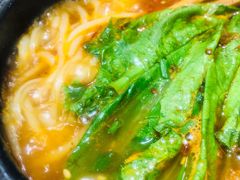 砂锅米粉-猪脑壳凉面(武陵源店)