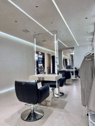 -DX HAIR SALON·发现未知美发沙龙