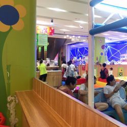 -孩之岛亲子乐园(喜盈门.范城店)