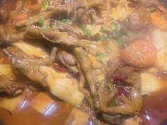 -徐记小怪兽肉蟹煲(中央大街店)
