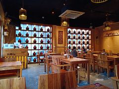 大堂-串大叔炭火烤串·鸡西大冷面刀削面(总店)