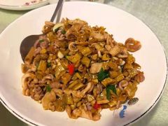 -湘聚唐缘正宗湖南湘菜(盈坤世纪店)