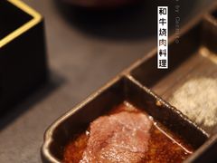 -铭牛烧肉·和牛海鲜自助(高新月牙湖店)